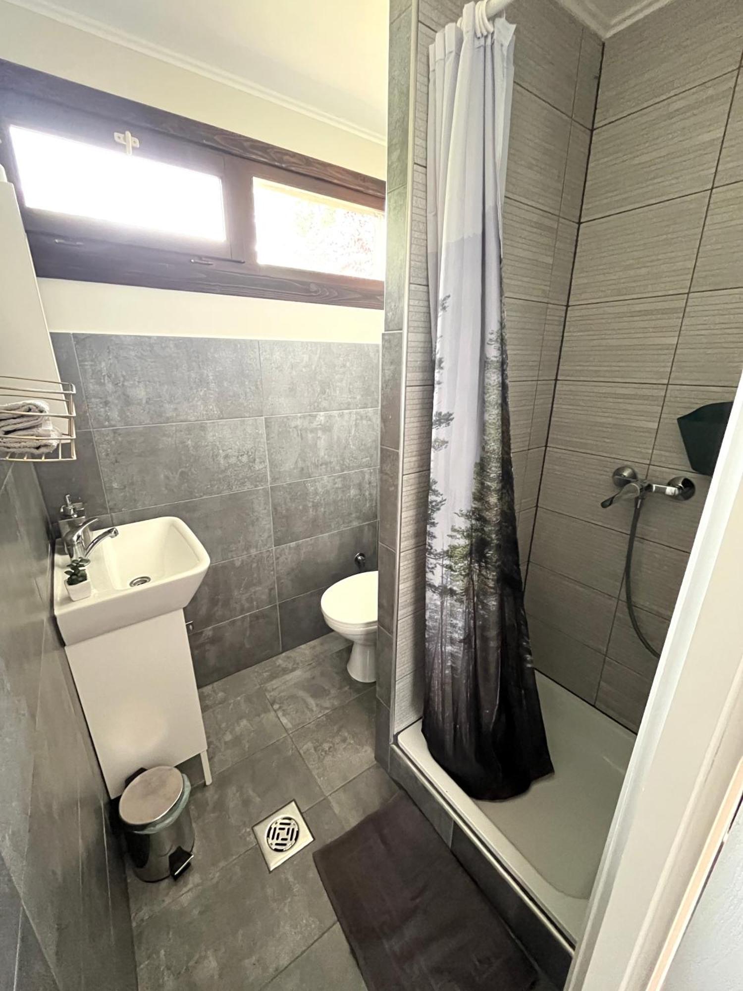 Aranypart Apartmanhazak Tiszakecske Exterior photo